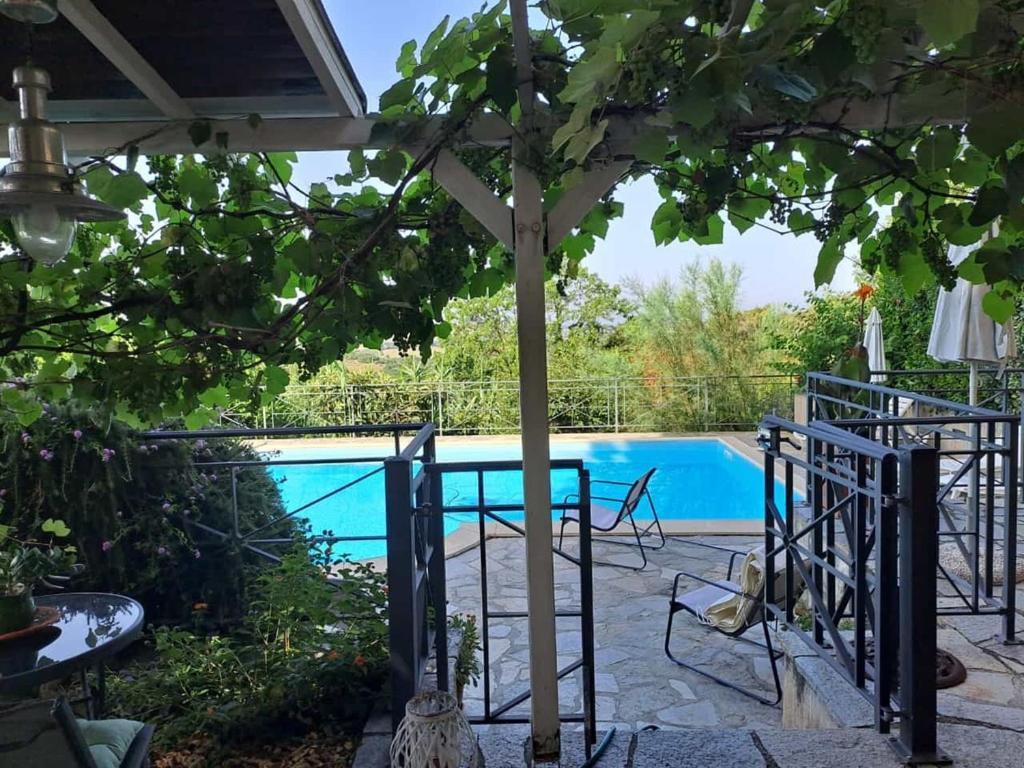 Villa Antonella كاستيلينا ماريتيما المظهر الخارجي الصورة