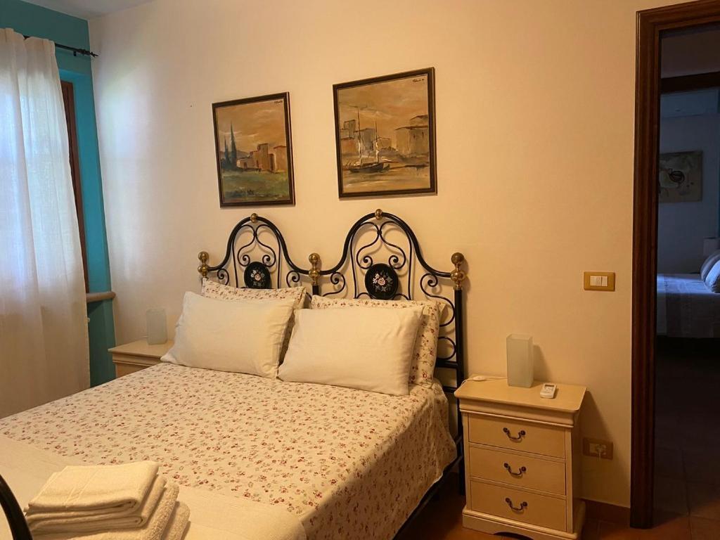 Villa Antonella كاستيلينا ماريتيما الغرفة الصورة